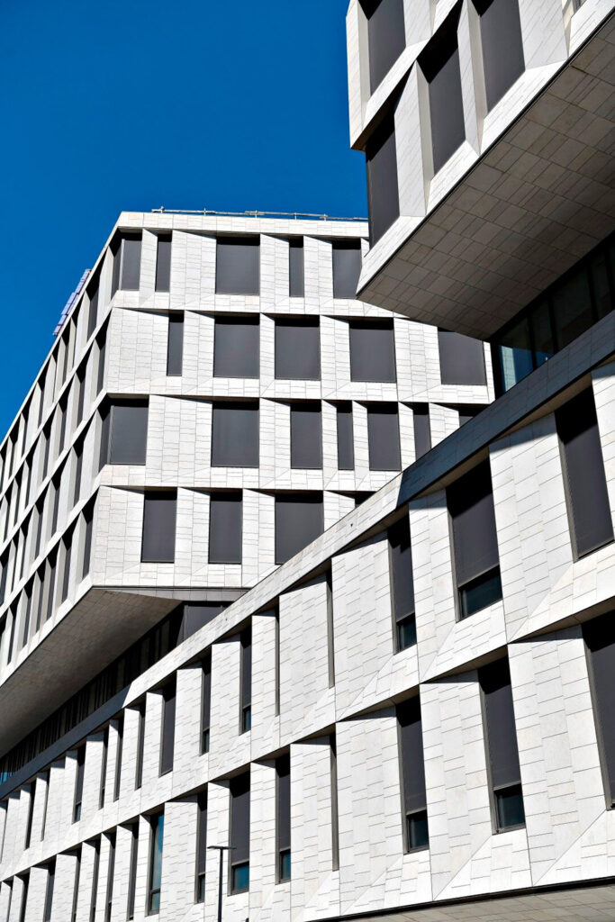 Facade Panel Geometry at Rigshospitalet, Copenhagen, Denmark, by LINK Arkitektur and 3XN (Image Courtesy of KGC Group)