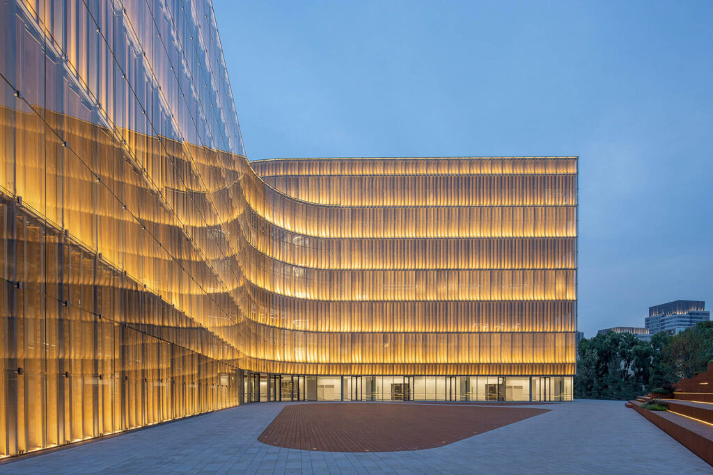 Dynamic solar shading at the YOFC Headquarters, Wuhan, China, by Gensler Architects and Inhabit Shanghai (Image Courtesy of Gensler)